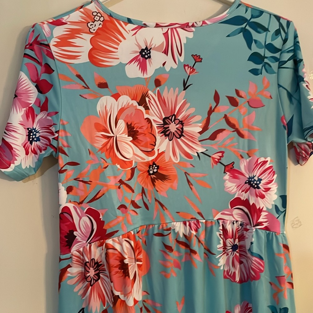 Feminine Colorful Floral Print Women's Dress - Picture 6 of 8